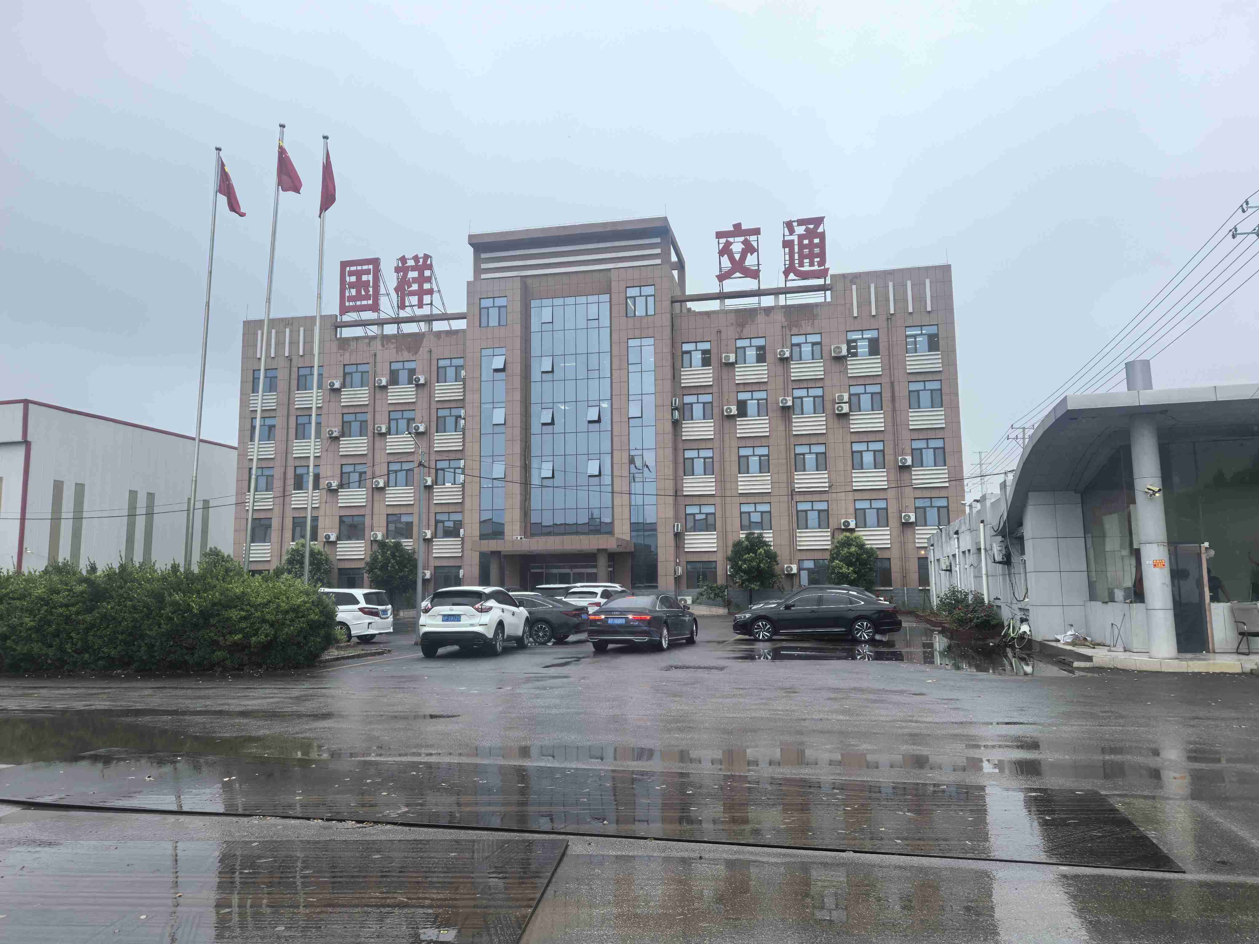 乐山市喷塑波形护栏浸塑波形护栏 - 一站式服务